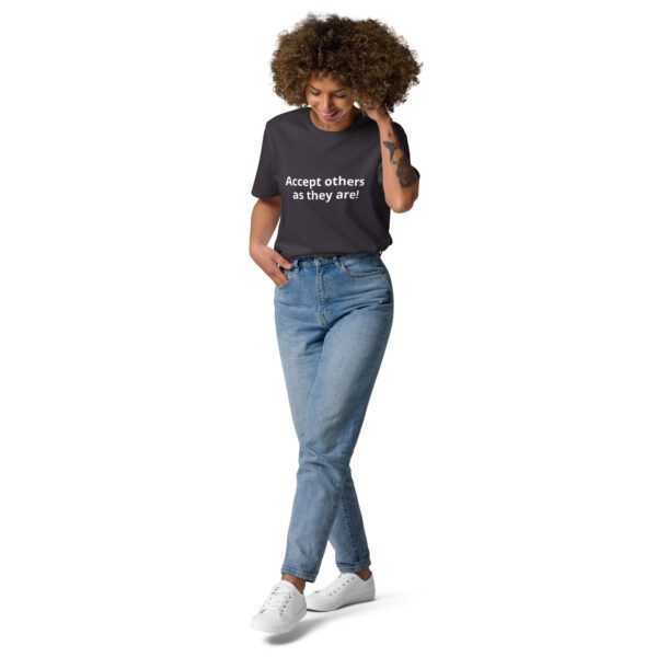 Unisex organic cotton t-shirt - Image 5