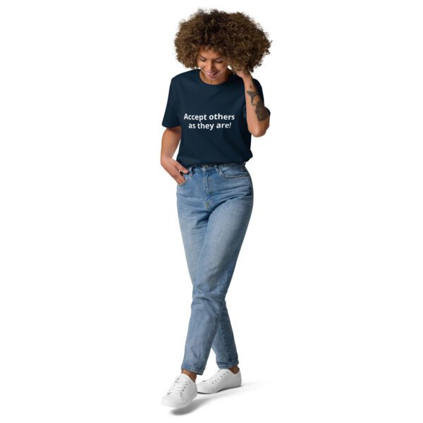 Unisex organic cotton t-shirt - Image 2